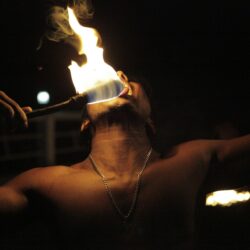 Explore the local markets and shops in Kandy to pick up souvenirs such as handcrafted jewelry, wooden carvings, and traditional Sri Lankan handicrafts. Kandy day tour